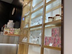 面包甜点陈列柜-KOI Thé(力宝广场店)