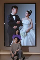 -乐派诗婚纱摄影