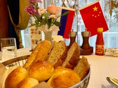 -马克西姆俄罗斯餐厅(通亚街店)