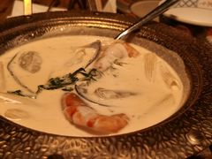 -SISTERS BAR RESTAURANT川意酒馆(嘉善老市H楼店)