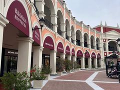 -佛罗伦萨小镇广佛名品奥特莱斯(疏港路店)