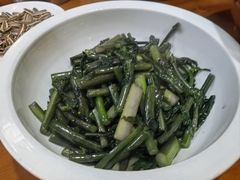 -何氏排骨(左家塘店)