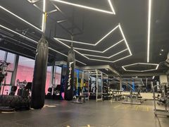 -懒人Club健身(卓越时代广场店)