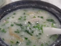 -御满江海鲜酒家(洛溪新城店)
