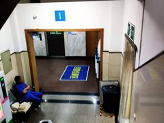 -浙江大学医学院附属口腔医院湖滨（延安）院区