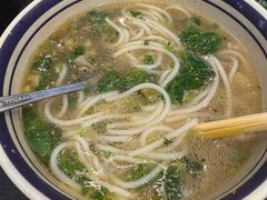 -云阿蛮云南生烫牛肉米线(奉贤路店)