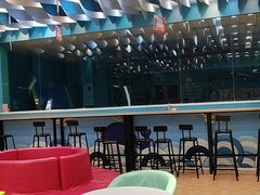 -Swim斯卫姆国际儿童游泳中心(红博中央公园店)