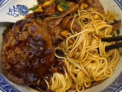 -沪西老弄堂面馆(定西路店)