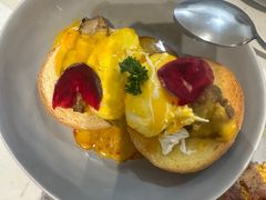 -The Sunny Side Cafe Station 1