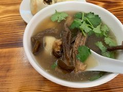 马蹄鹿茸菇汤-恒记金煎包(指南里小区店)