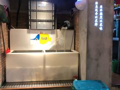 -小小河边鱼(天润城店)