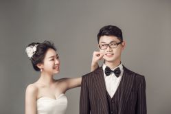 -上花轿婚纱摄影