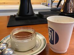 -Be Lived Cafe比例咖啡(摩天轮店)