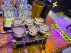 -喜鹊音乐酒馆(西街店)