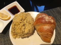 牛角包-东方广场假日酒店-蜀咖啡餐厅