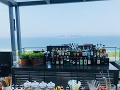-瑰丽酒店·海吧·天际下午茶·现场DJ·天台酒吧