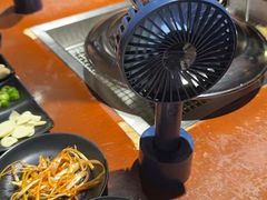 -肉甲韩国木炭烤肉(新壹街1店)