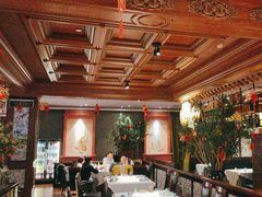 -八府香鸭·啫啫煲(华山路店)