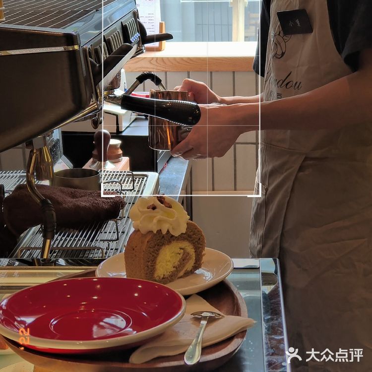 广州探店 | 长隆附近韩里韩气氛围感CAFE