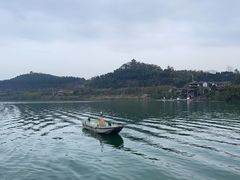 -华光驿站私房菜·黑金冠