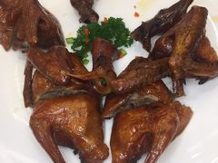 特价红烧乳鸽-汇景海鲜店