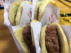 -闫家驴肉老店(华电一校店)