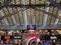 -新田360广场(上海华侨城店)