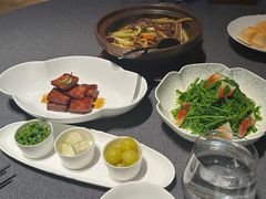 -虹潮荟·餐桌上的美食地理(太阳宫店)