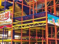 -天空之城欢乐嘉年华苏州店(环球188广场店)