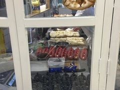 -焙丽拾光(麦凯乐直营店)