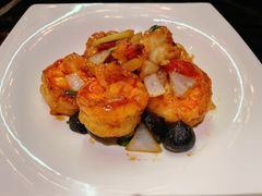 黑蒜大千爆虾球-北京四季酒店·采逸轩