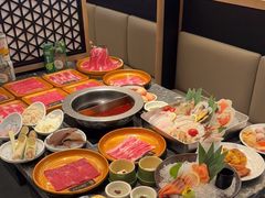-牛YO寿喜烧·铁板烧和牛火锅自助(市府恒隆店)