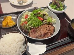 安格斯菲力牛排色拉定食-dodonpa.墩墩伐 便当食堂(博华广场店)