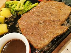 -必胜客(东大桥店)