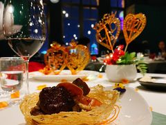 百花煎酿水果椒拼一口牛-三号黄浦会Canton Table