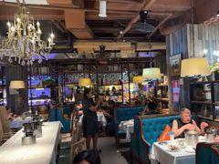 -领鲜活海鲜榴莲自助火锅(东门店)