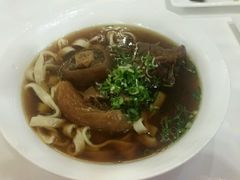 -天下三绝 牛肉面/红酒