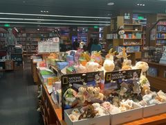 -外研书店(北京外国语大学西校区北外国际大厦店)
