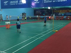 -佰德观岚记羽毛球馆