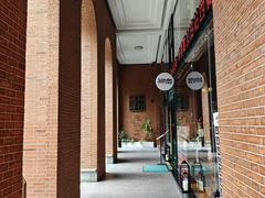 -LESCEDARS Brasserie Bistro香柏树