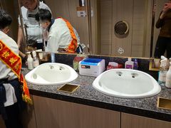 -海底捞火锅(明湖路店)