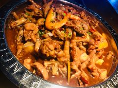 牛蛙煲-胖哥俩肉蟹煲(世茂国际广场店)