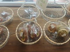 -雀食面包店(钟楼店)