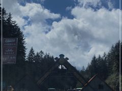 -硗碛藏寨·神木垒景区