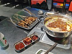 -马路牙子烧烤音乐酒馆(望京店)