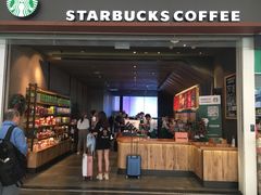 -星巴克(深圳北站B5检票口)