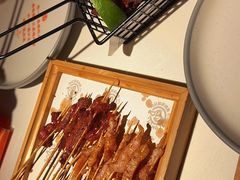 -鸣记脆皮烤鱼·海鲜烤鱼(三八广场店)