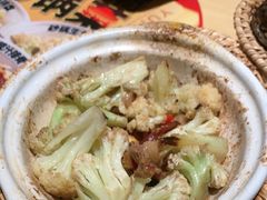 -华记煲仔华·煲仔饭(市桥易发店)