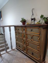 -罗亚帝·NASHOW纳秀形象设计