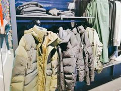 -NIKE品牌体验店(金源新燕莎店)